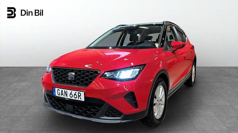 Röd (pure red midnight black m) Begagnad 2022 Seat Arona Style SUV | 184 900 kr (Marknadspris) - Bild 1/4