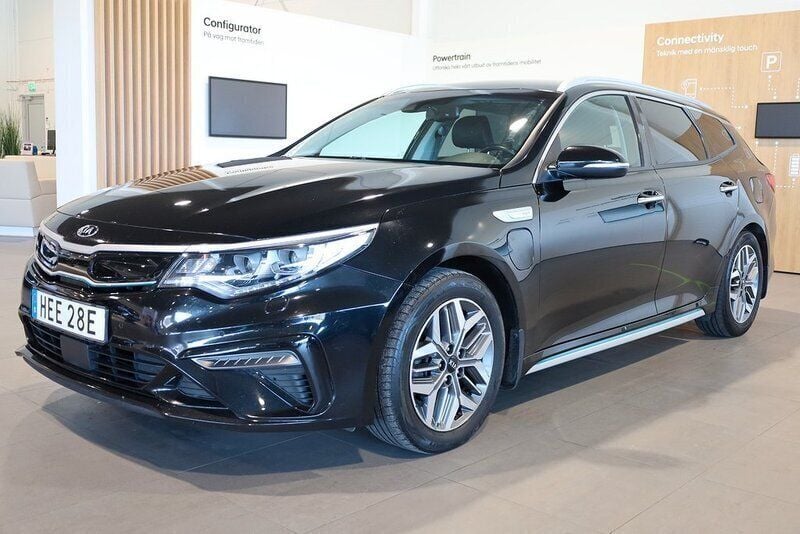 Svart Begagnad 2019 Kia Optima Hybrid Advance Sedan | 174 900 kr (Bra pris) - Bild 1/3