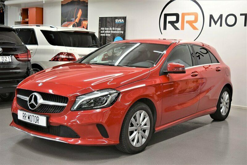 Begagnad 2016 Mercedes A180 Halvkombi | 199 900 kr (Marknadspris) - Bild 1/4