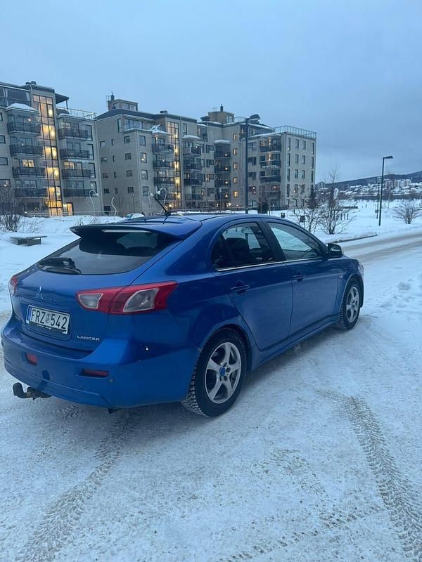 Begagnad Mitsubishi Lancer Sportback 143 HK (105 kW) 2009