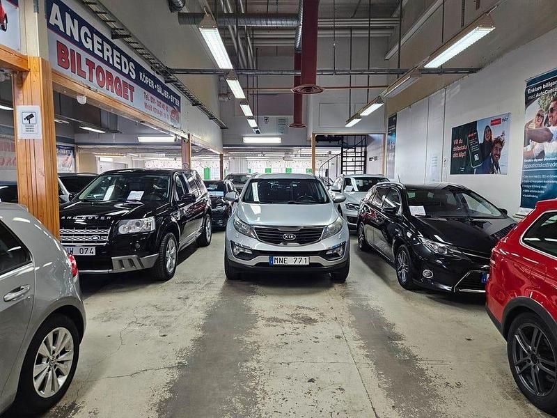 Begagnad Kia Sportage EX 116 HK (85 kW) 2011 Silver SUV