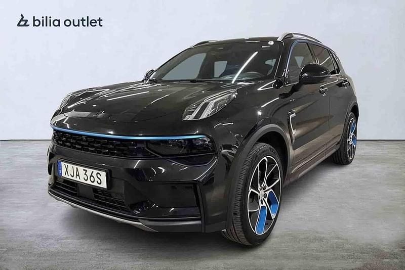 Svart Begagnad 2023 Lynk & Co 01 SUV | 299 900 kr - Bild 1/1