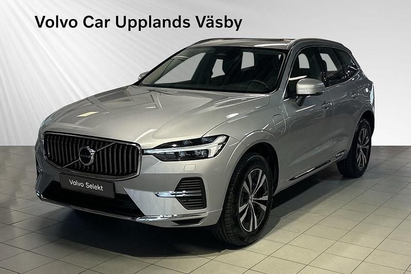 Silver Begagnad 2024 Volvo XC60 Core SUV | 509 900 kr (Bra pris) - Bild 1/3