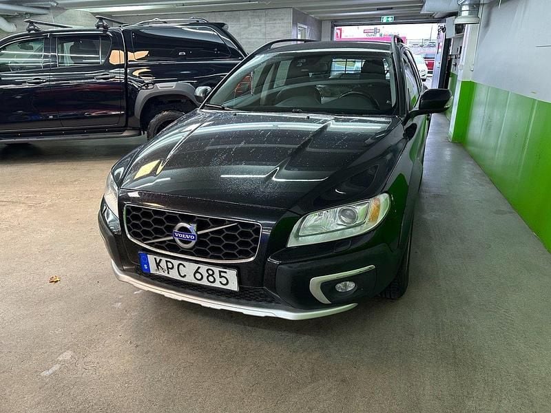 Svart Begagnad 2014 Volvo XC70 Momentum Kombi | 128 900 kr (Bra pris) - Bild 1/4
