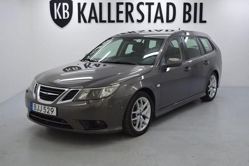 Grå Begagnad 2008 Saab 9-3 Vector Kombi | 89 900 kr - Bild 1/4