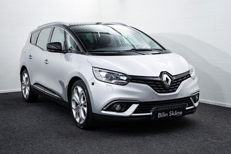 Flerfärgad Begagnad 2017 Renault Grand Scénic IV Minibuss | 147 900 kr (Marknadspris) - Bild 1/4