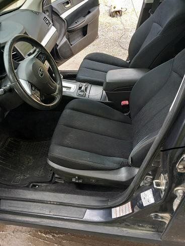 Grå Begagnad 2014 Subaru Outback SUV | 120 000 kr (Marknadspris) - Bild 1/4
