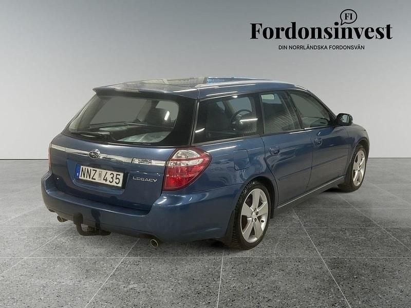Begagnad Subaru Legacy 245 HK (180 kW) 2007 Mörkblå (blå) Kombi