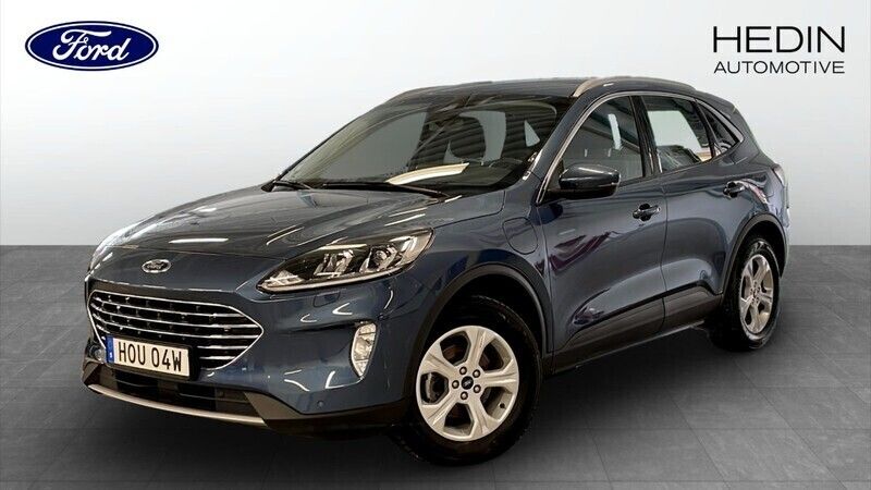 Silver Begagnad 2022 Ford Kuga Titanium SUV | 289 000 kr (Marknadspris) - Bild 1/4