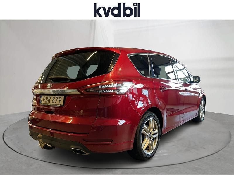 Begagnad Ford S-MAX S 2017 Röd Minibuss