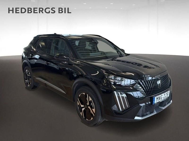 Svart Begagnad 2025 Peugeot 2008 GTi SUV | 269 800 kr (Marknadspris) - Bild 1/4