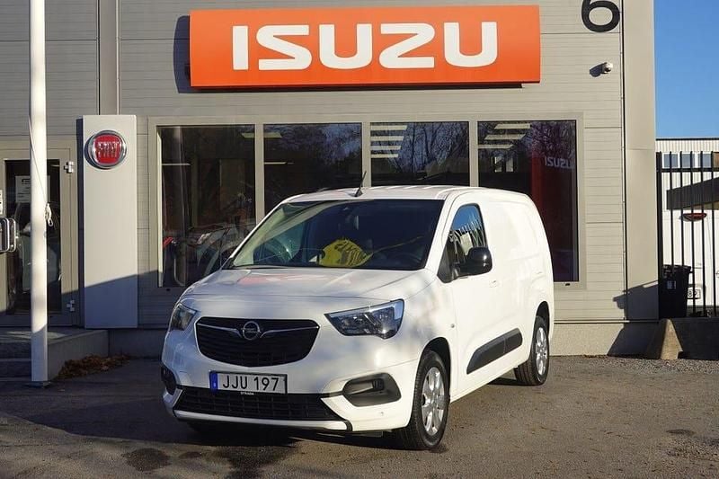 Vit Begagnad 2021 Opel Combo Van | 237 375 kr (Dyr) - Bild 1/4