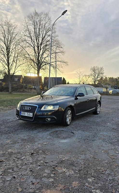 Begagnad Audi A6 170 HK (125 kW) 2010 Kombi