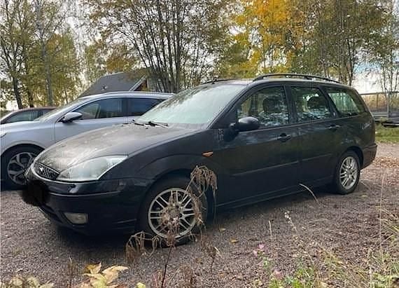 Begagnad 2004 Ford Focus Kombi | 13 000 kr (Marknadspris) - Bild 1/2
