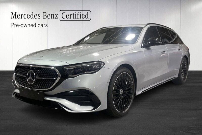 Silver Begagnad 2024 Mercedes E300 AMG Line Premium Kombi | 831 900 kr - Bild 1/4