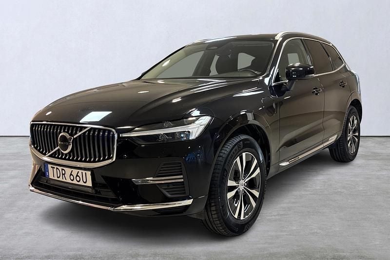 Begagnad Volvo XC60 355 HK (261 kW) 2022 Svart SUV