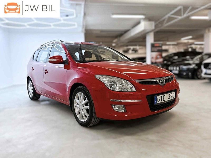 Röd Begagnad 2008 Hyundai i30 Kombi | 59 900 kr (Dyr) - Bild 1/4
