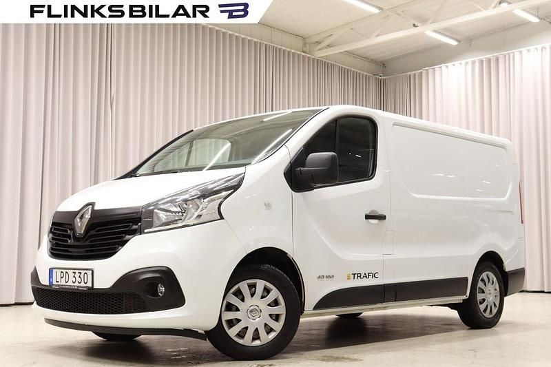 Vit Begagnad 2015 Renault Trafic Van | 129 900 kr (Marknadspris) - Bild 1/4