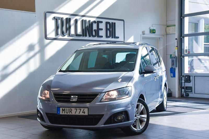 Silver Begagnad 2015 Seat Alhambra Minibuss | 184 900 kr (Marknadspris) - Bild 1/4