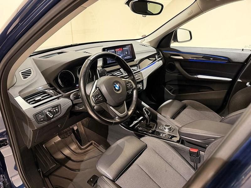 Begagnad BMW X1 Sport Line 190 HK (139 kW) 2021 Blå SUV