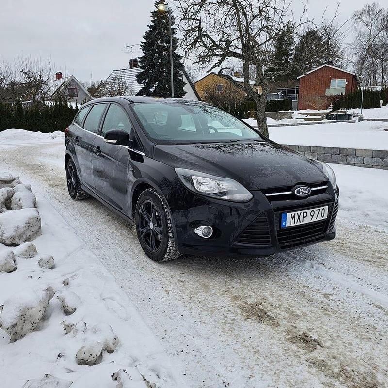 Begagnad 2013 Ford Focus Kombi | 42 000 kr (Marknadspris) - Bild 1/4