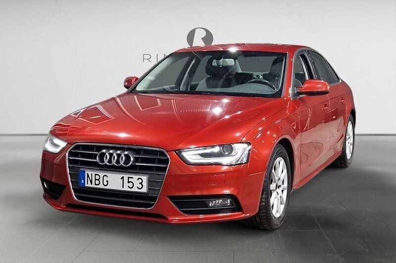 Röd Begagnad 2012 Audi A4 Proline Sedan | 89 900 kr (Superpris) - Bild 1/3