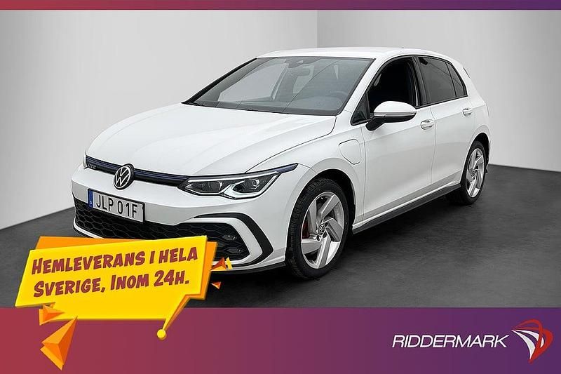 Begagnad VW Golf VIII GTE 245 HK (180 kW) 2020 Grön Halvkombi
