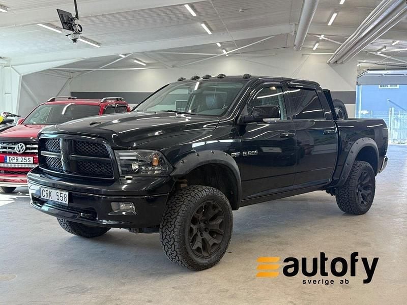 Svart Begagnad 2010 Dodge Ram Pickup | 239 800 kr (Marknadspris) - Bild 1/4