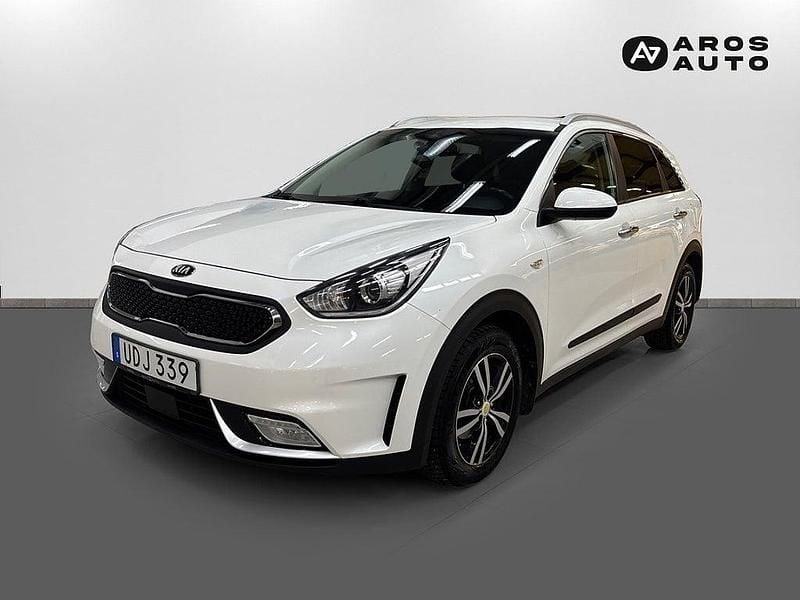 Vit Begagnad 2018 Kia Niro Advance SUV | 159 000 kr (Marknadspris) - Bild 1/4