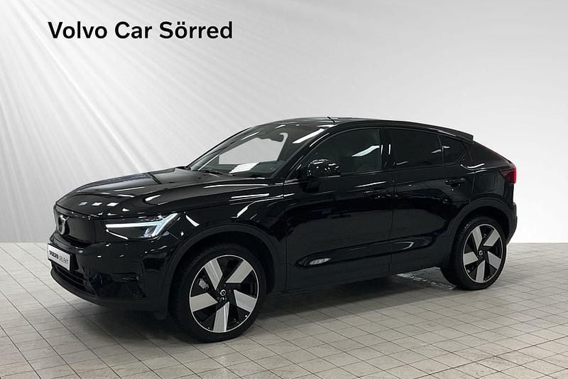 Svart Begagnad 2024 Volvo EC40 Performance SUV | 539 900 kr - Bild 1/4