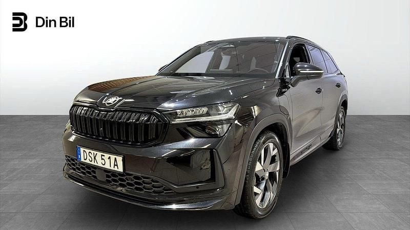 Svart Begagnad 2024 Skoda Kodiaq SportLine SUV | 519 900 kr - Bild 1/4