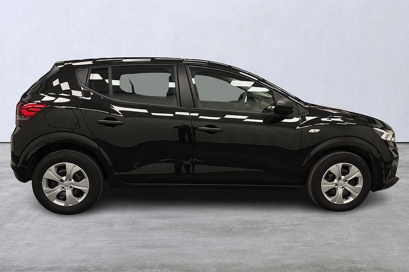 Begagnad Dacia Sandero Essentiel 91 HK (66 kW) 2022 Svart Halvkombi
