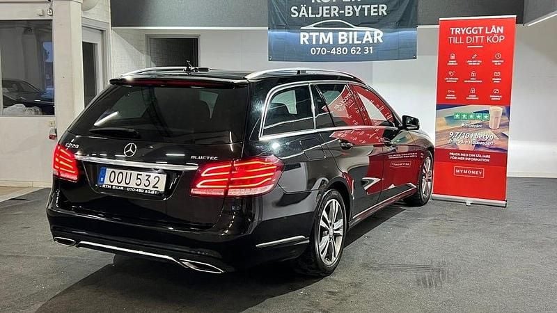Begagnad Mercedes E220 Avantgarde 170 HK (125 kW) 2016 Svart Kombi