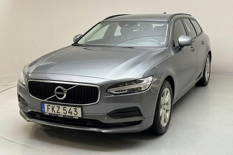 Grå Begagnad 2018 Volvo V90 Kinetic Kombi | 149 000 kr (Superpris) - Bild 1/4