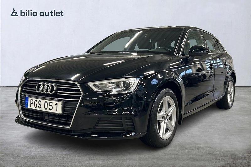 Svart Begagnad 2018 Audi A3 Proline Sedan | 174 900 kr (Marknadspris) - Bild 1/3