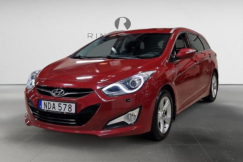 Röd Begagnad 2012 Hyundai i40 Kombi | 59 900 kr (Bra pris) - Bild 1/3
