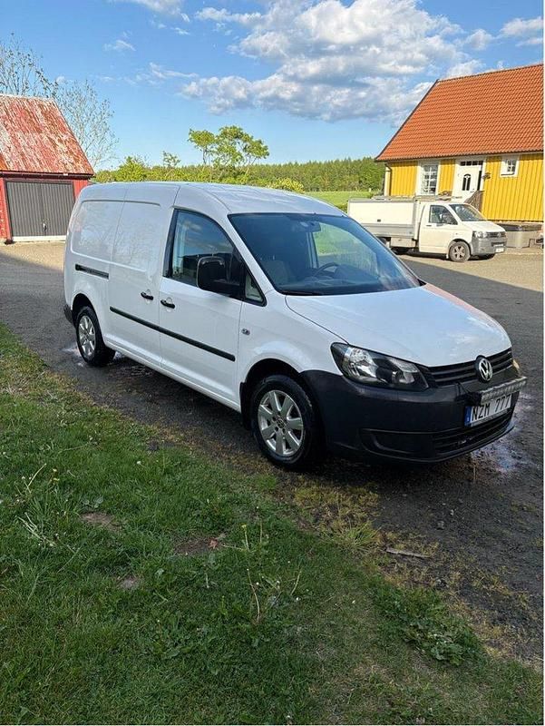 Vit Begagnad 2014 VW Caddy Maxi Minibuss | 60 000 kr (Bra pris) - Bild 1/2