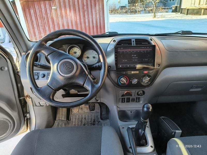 Begagnad Toyota RAV4 150 HK (110 kW) 2001 SUV