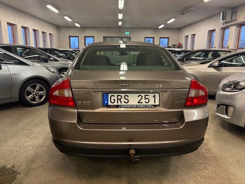 Begagnad Volvo S80 Kinetic 146 HK (107 kW) 2007 Grå Sedan