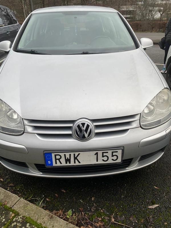 Begagnad 2007 VW Golf V Halvkombi | 27 000 kr (Marknadspris) - Bild 1/2