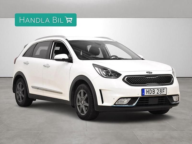 Begagnad Kia Niro Advance 105 HK (77 kW) 2019 Vit SUV