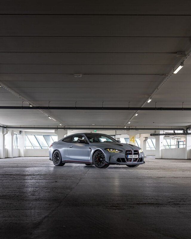 Okänd Begagnad 2022 BMW M4 Comfort Edition Sportkupé | 1 795 000 kr - Bild 1/3