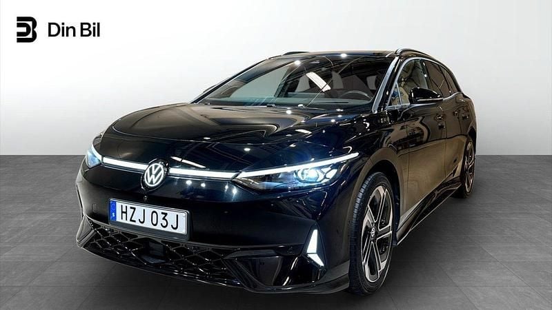 Svart Begagnad 2024 VW ID.7 GTX Kombi | 619 900 kr (Marknadspris) - Bild 1/4
