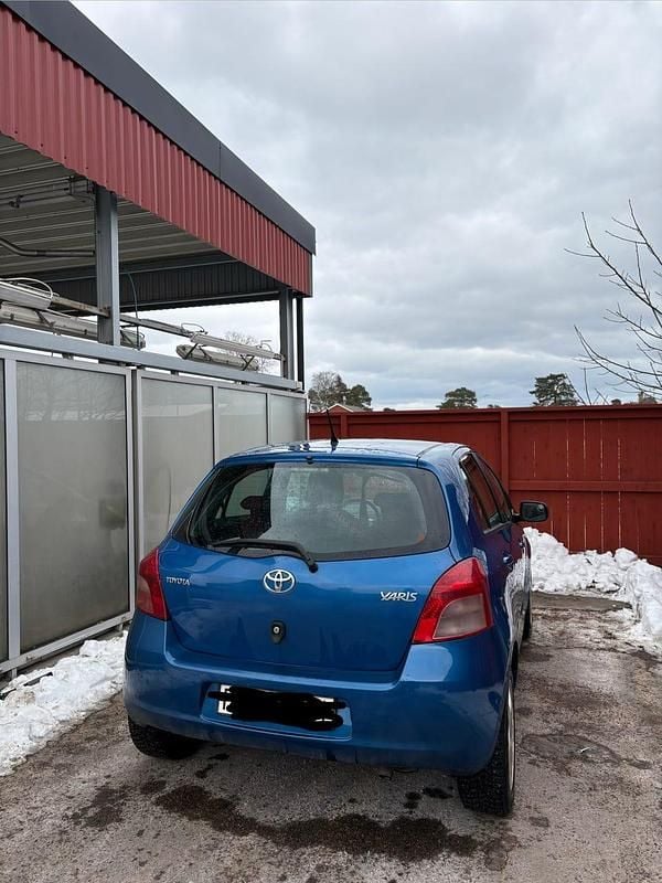 Begagnad Toyota Yaris 87 HK (63 kW) 2006