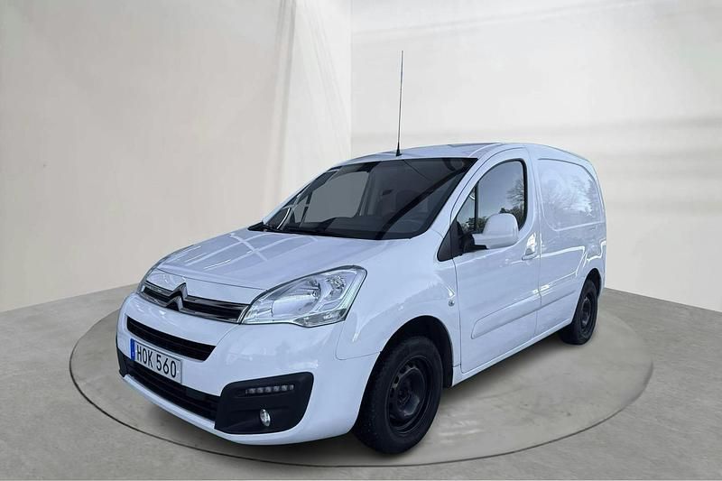 Vit Begagnad 2017 Citroën Berlingo | 69 000 kr (Marknadspris) - Bild 1/4