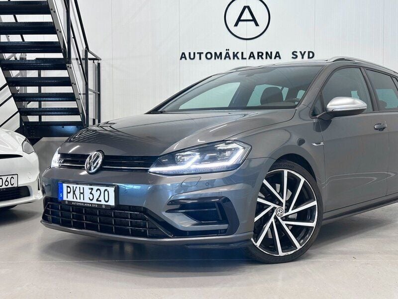 Begagnad VW Golf VII R 310 HK (228 kW) 2017 Mörkgrå (grå) Kombi