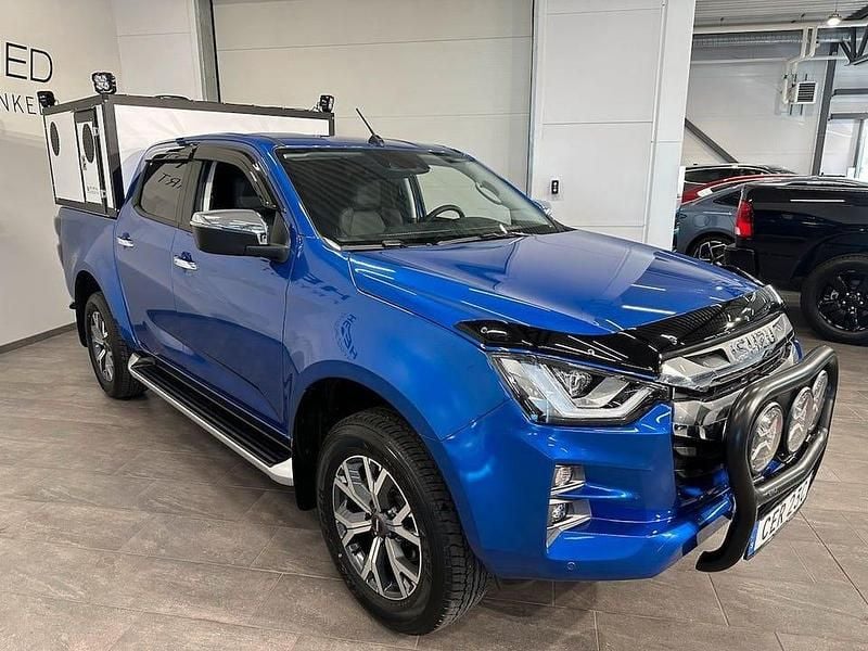 Blå Begagnad 2024 Isuzu D-Max Pickup | 579 875 kr (Superpris) - Bild 1/4