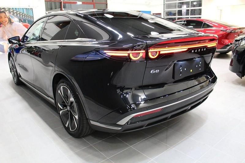 Ny Mazda 6e Takumi-Line 189 kW (258 HK) 2025 Svart Sedan