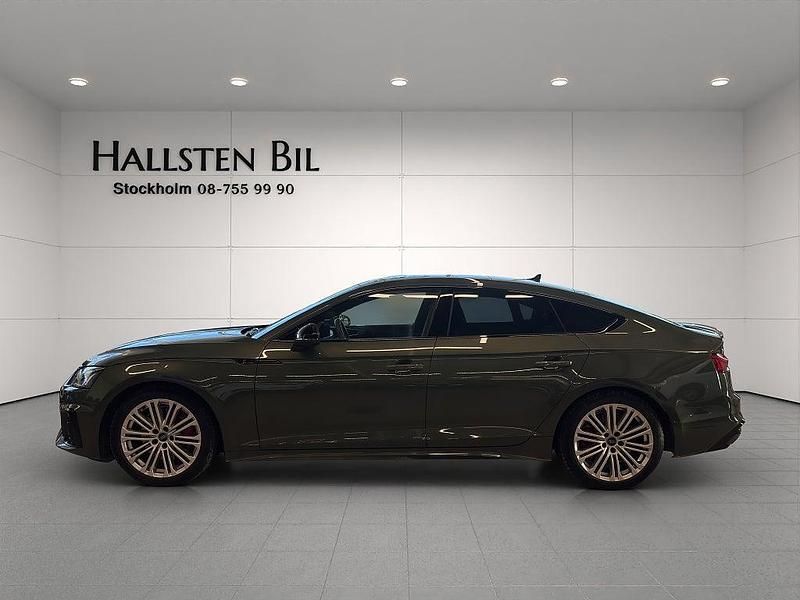 Begagnad Audi A5 Competition 265 HK (194 kW) 2024 Grön Halvkombi