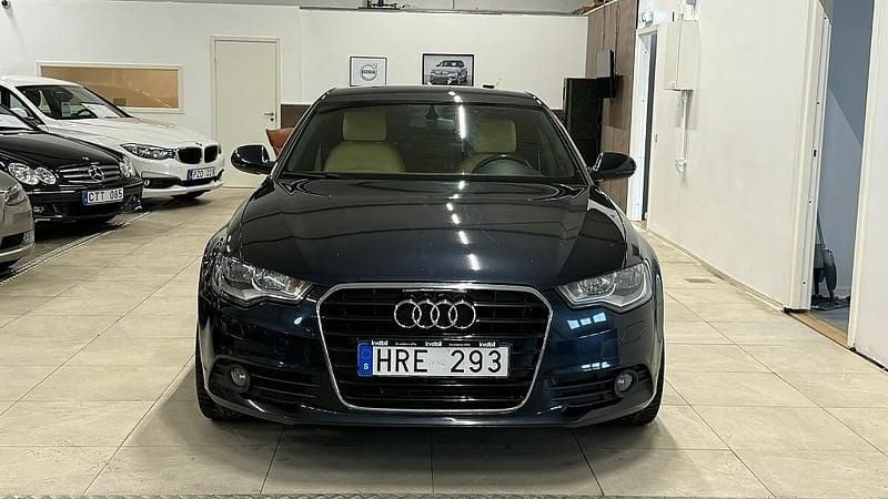 Begagnad Audi A6 177 HK (130 kW) 2012 Blå Sedan